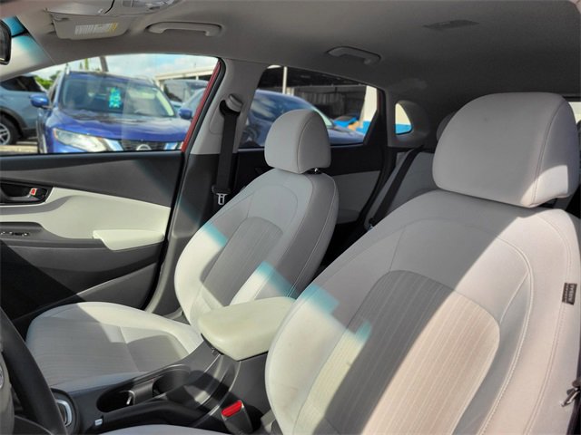 Used 2023 Hyundai Kona SEL image 19