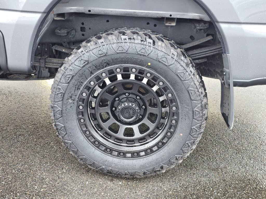 Certified 2024 Ford F350 XLT image 11