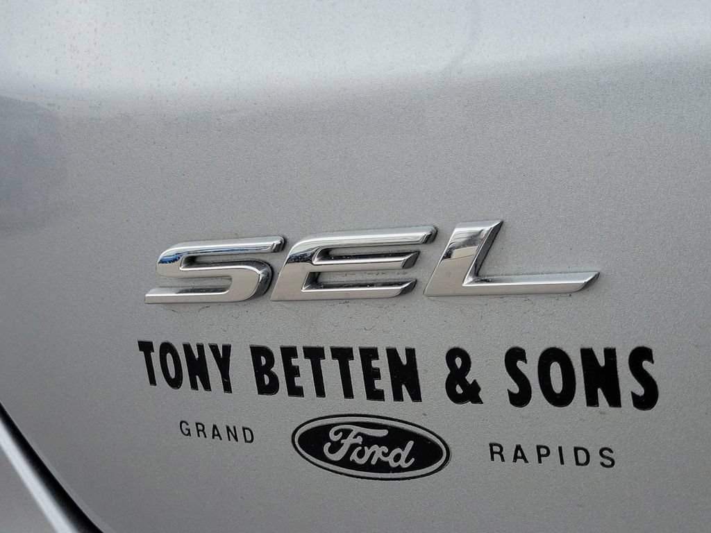 Certified 2023 Ford Edge SEL AWD/4WD image 7