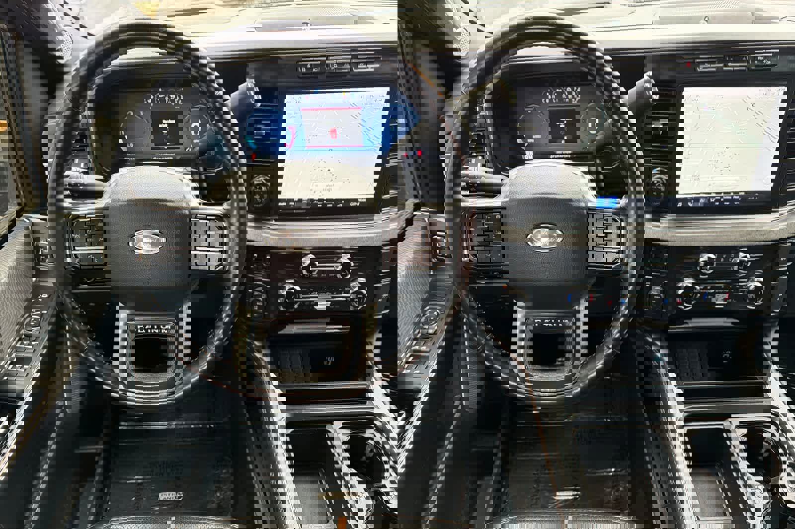 Certified 2023 Ford F350 Platinum w/ FX4 Off-Road Package image 14