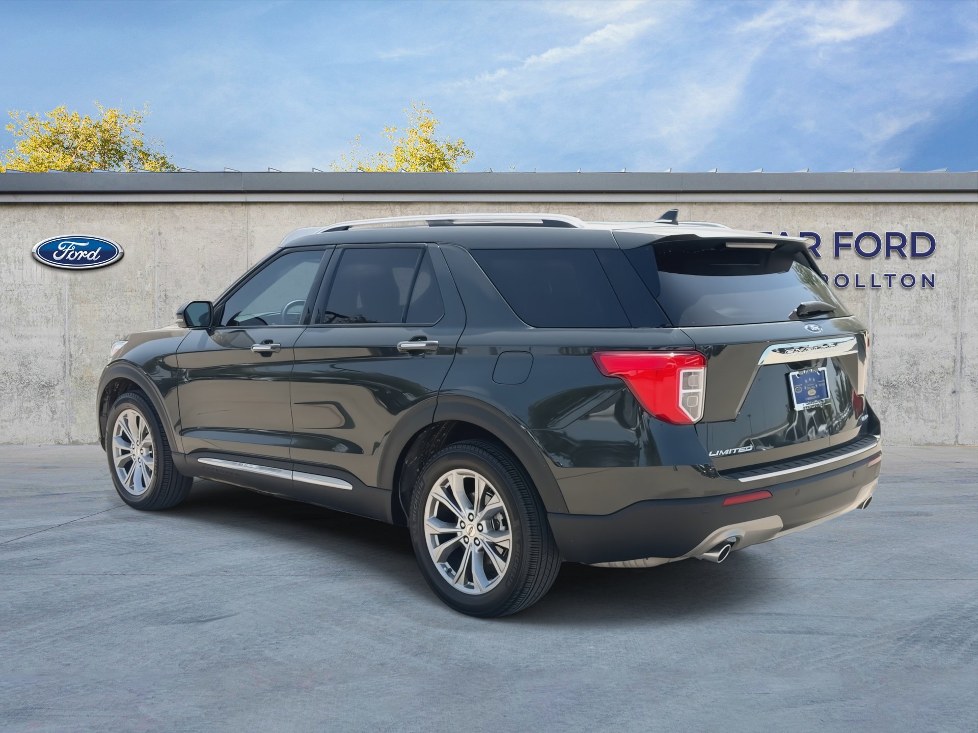 Certified 2023 Ford Explorer Limited w/ Limited Technology Package AWD/4WD image 6