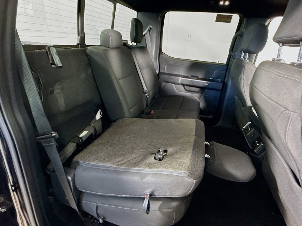 Certified 2022 Ford F150 XLT w/ Equipment Group 302A High image 27