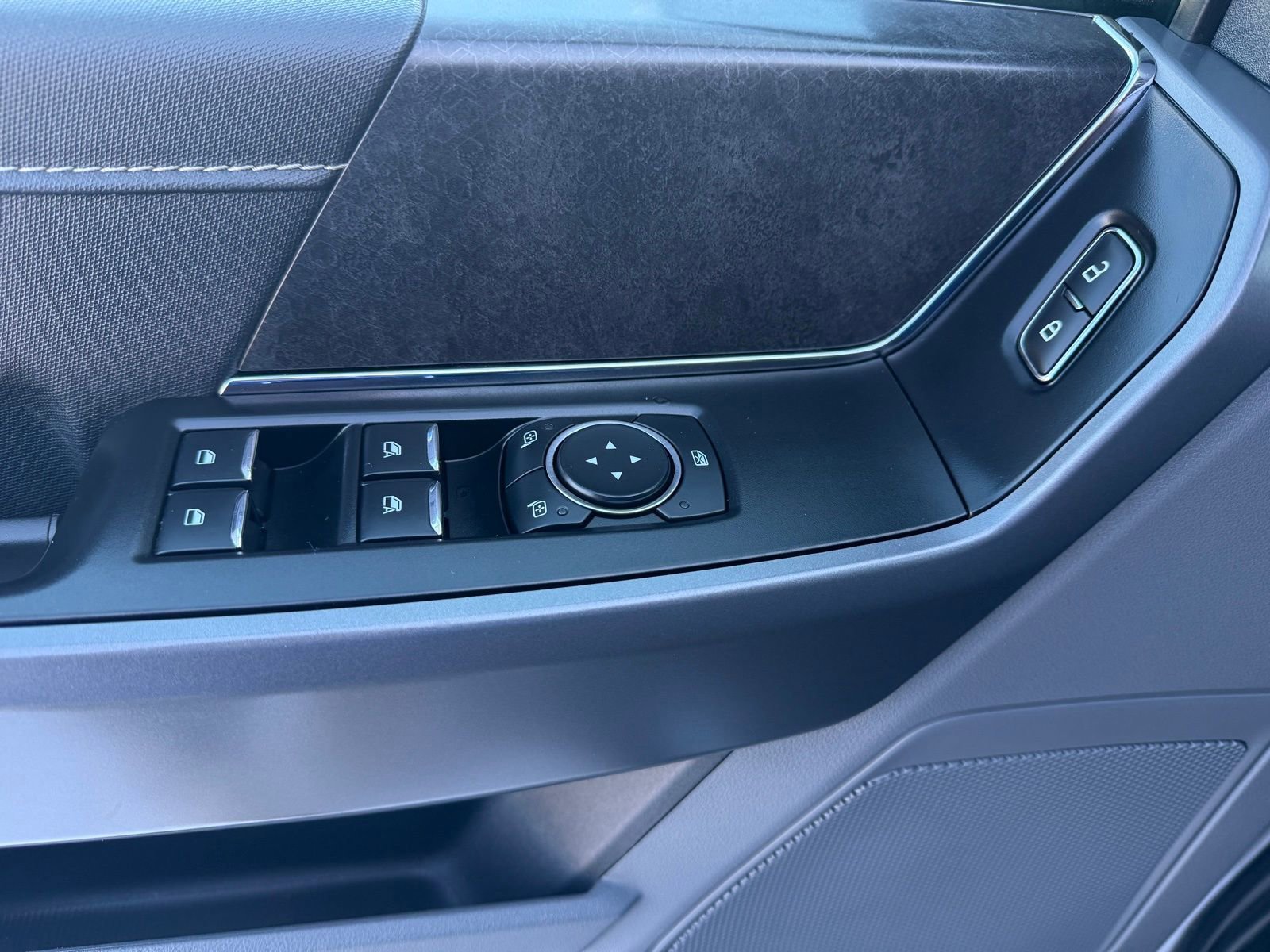 Certified 2025 Ford F150 XLT w/ Equipment Group 301A Standard image 14