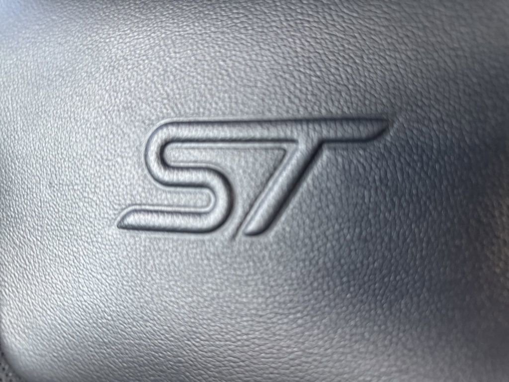 Certified 2022 Ford Edge ST image 50