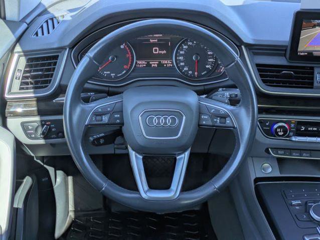 Used 2020 Audi Q5 2.0T Premium w/ Convenience Package image 15