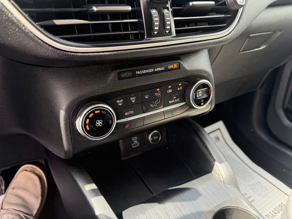 Certified 2020 Ford Escape SE AWD/4WD image 26