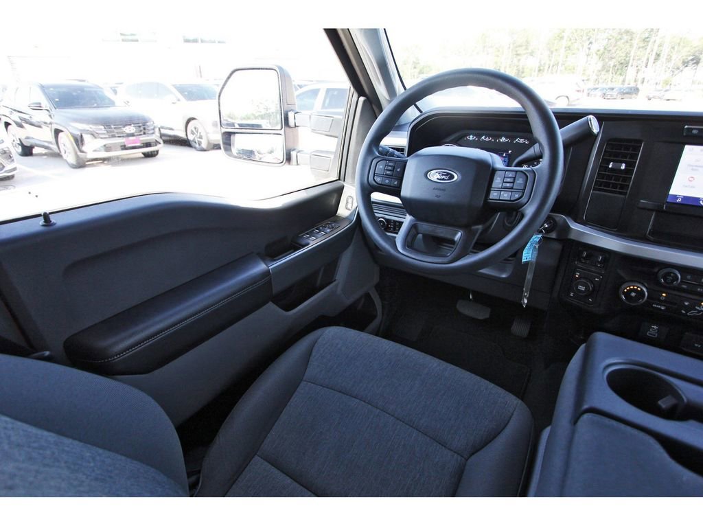 Certified 2024 Ford F250 XL w/ STX Appearance Package AWD/4WD image 11