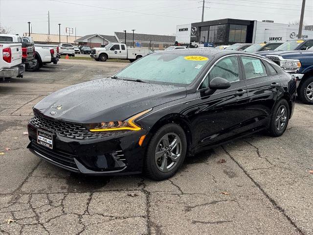 Used 2021 Kia K5 LXS image 2
