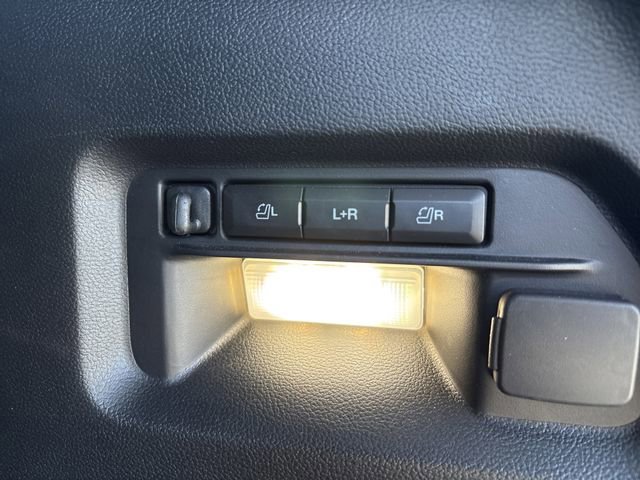 Certified 2022 Ford Explorer Platinum w/ Equipment Group 601A image 58