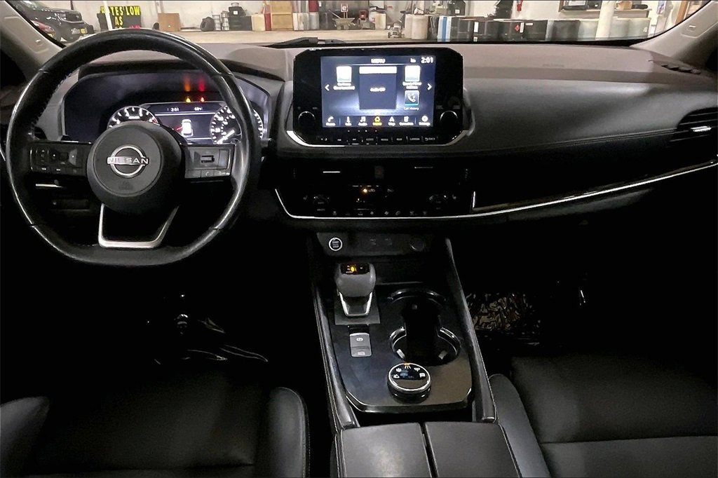 Used 2023 Nissan Rogue SL w/ SL Premium Package image 14