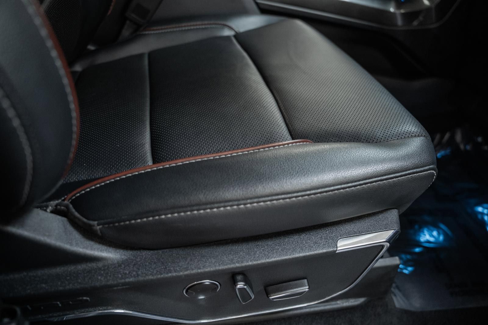 Certified 2023 Ford F150 Lariat w/ Equipment Group 502A High image 45