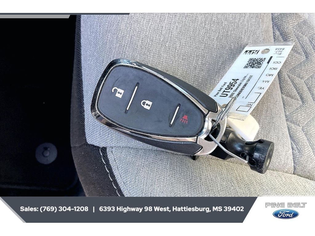 Used 2022 Chevrolet Equinox LS w/ LS Convenience Package FWD image 9