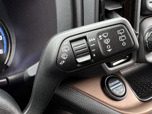 Certified 2023 Ford Bronco Sport Outer Banks w/ Tech Package AWD/4WD image 21