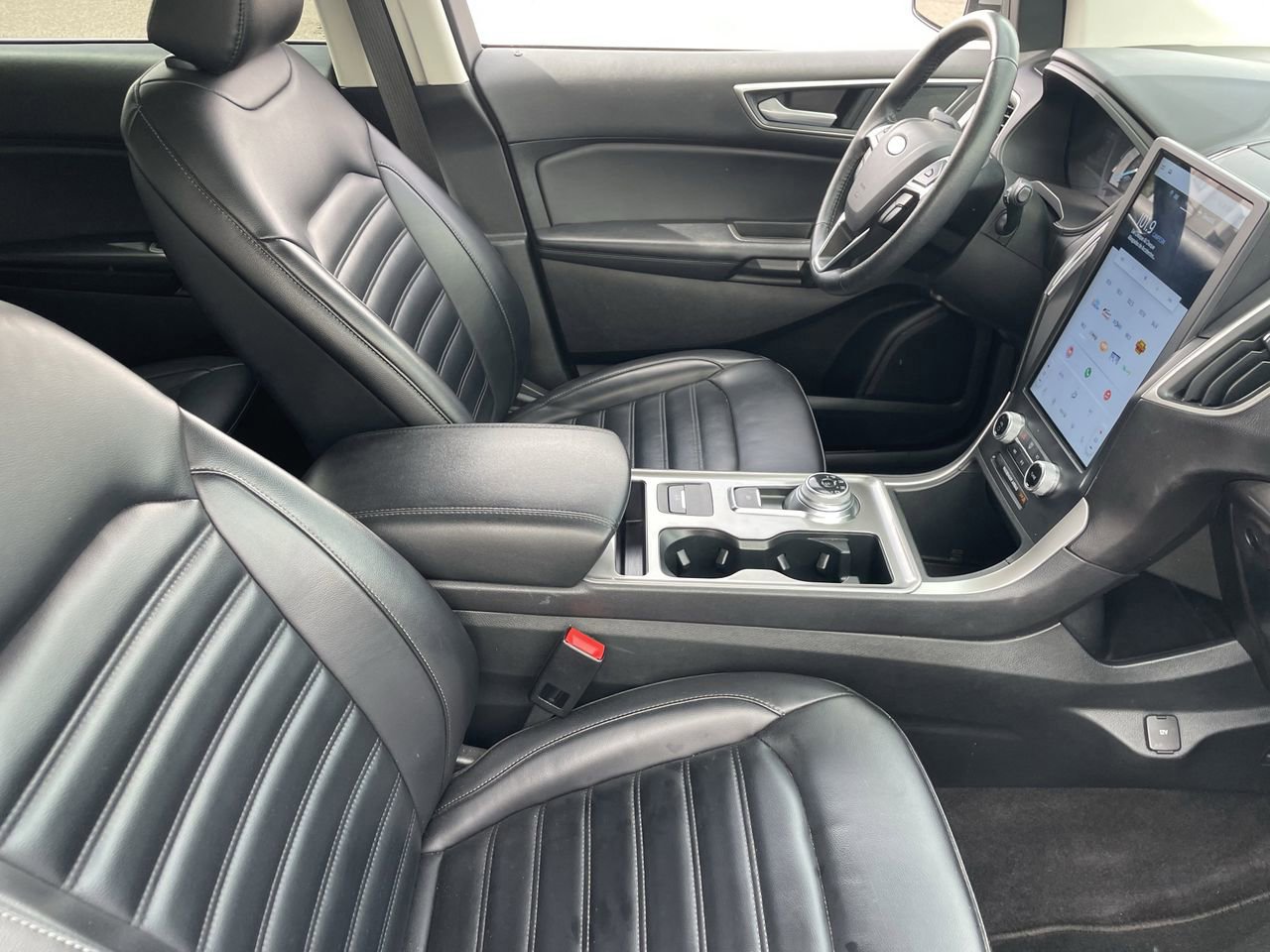 Certified 2024 Ford Edge SEL AWD/4WD image 10