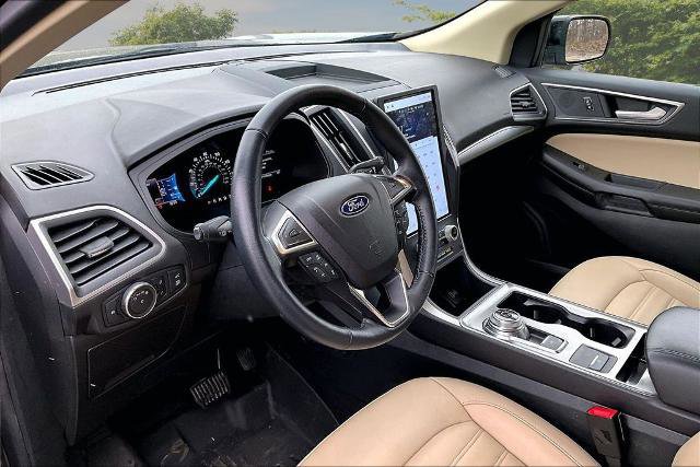 Certified 2022 Ford Edge SEL w/ Convenience Package AWD/4WD image 13