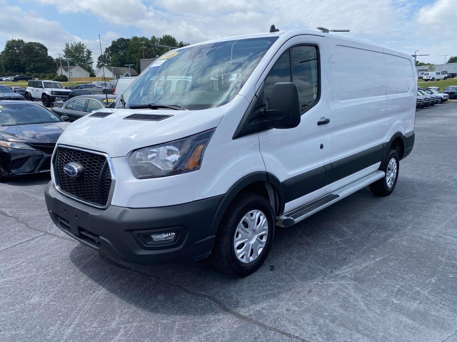 Certified 2025 Ford Transit 250 Low Roof w/ Exterior Upgrade Package RWD image 3
