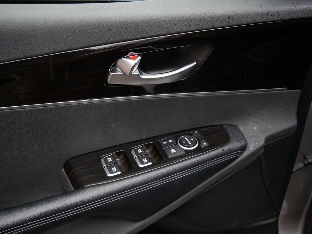 Used 2019 Kia Sorento EX image 16