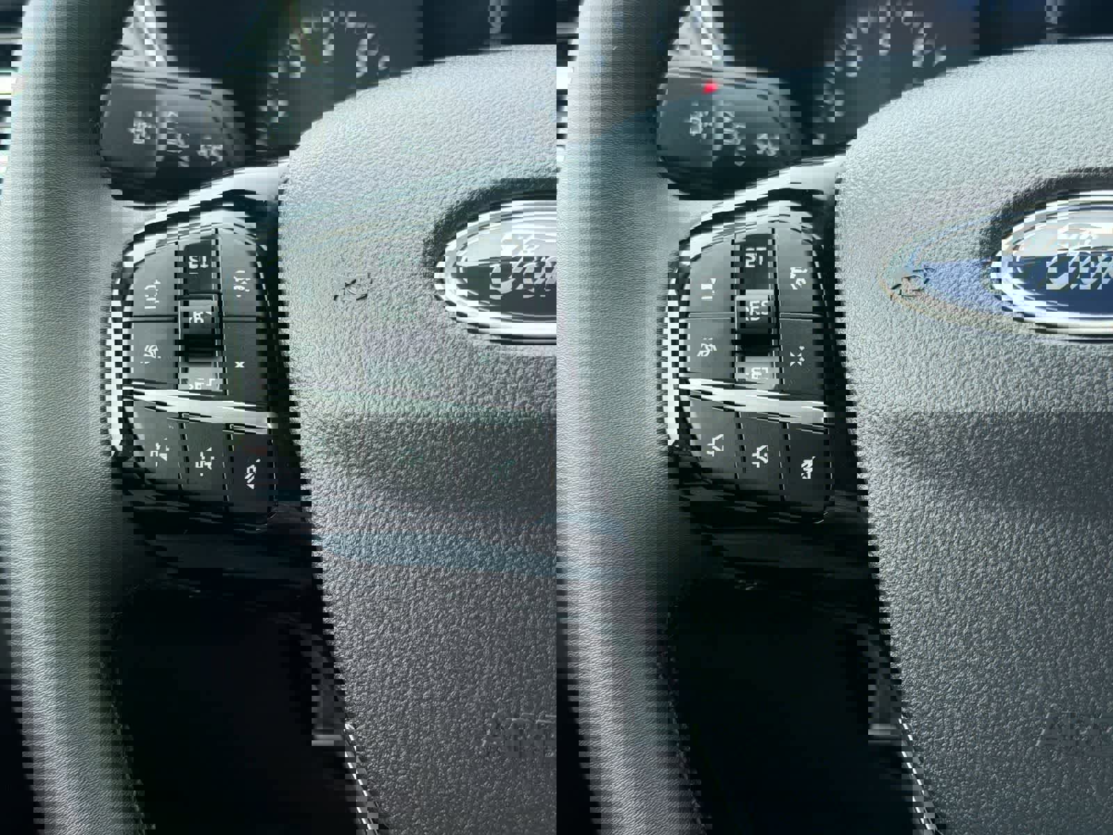 Certified 2022 Ford Escape SEL image 26