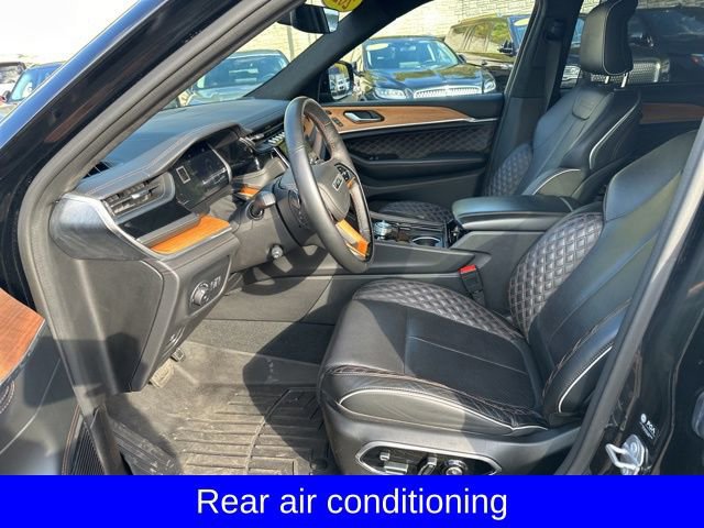 Used 2023 Jeep Grand Cherokee Summit image 13