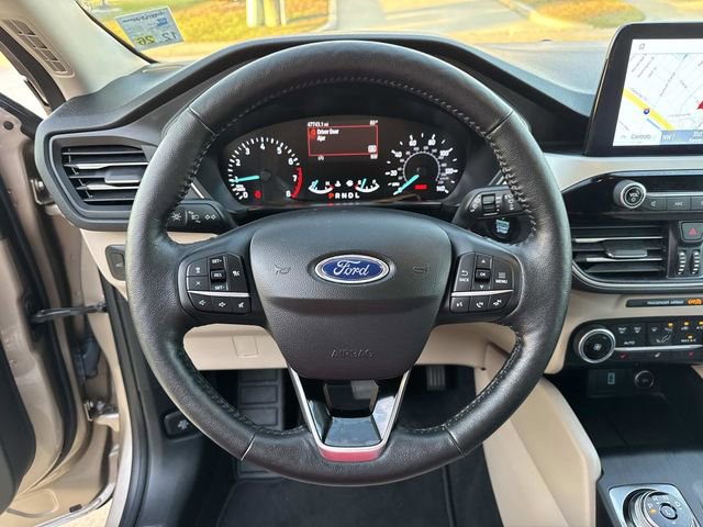 Certified 2020 Ford Escape SEL image 22