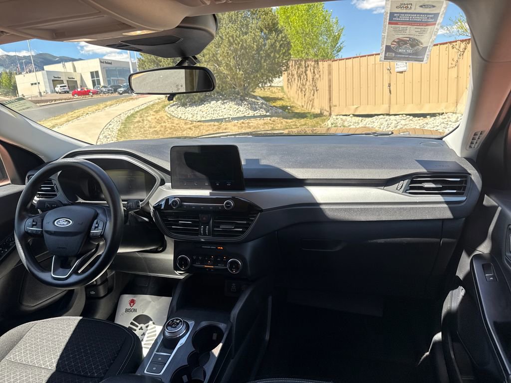 Certified 2025 Ford Escape Active AWD/4WD image 25