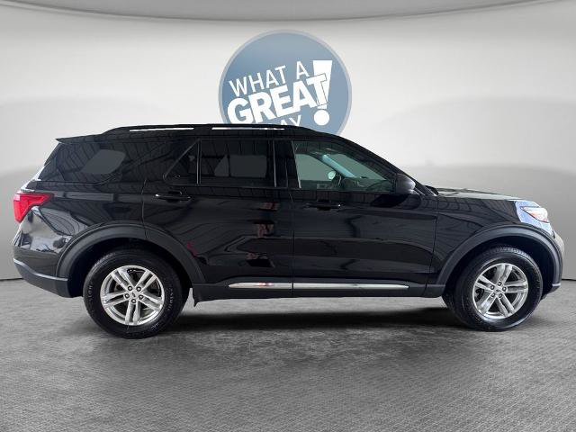 Certified 2023 Ford Explorer XLT AWD/4WD image 2