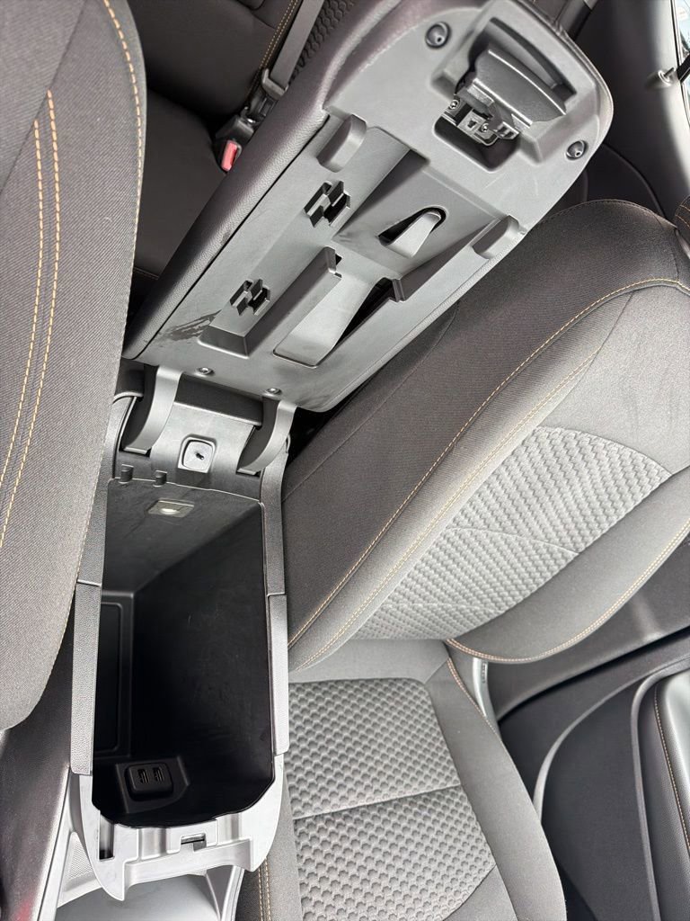 Used 2021 GMC Terrain SLE w/ Driver Convenience Package FWD image 39