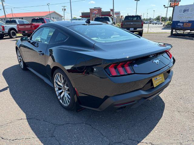 Certified 2026 Ford Mustang Premium RWD image 5