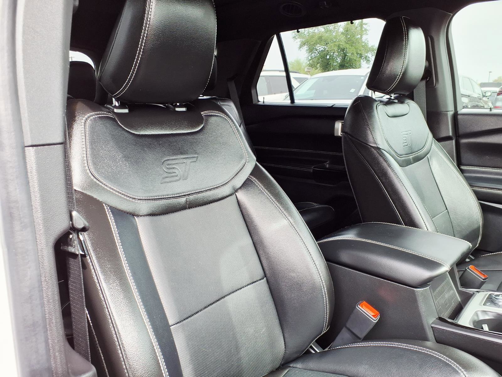 Certified 2022 Ford Explorer ST w/ Equipment Group 401A image 11