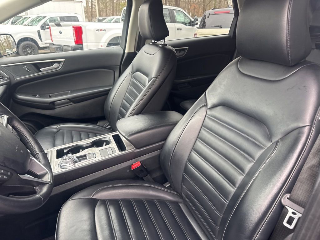 Certified 2024 Ford Edge SEL image 16