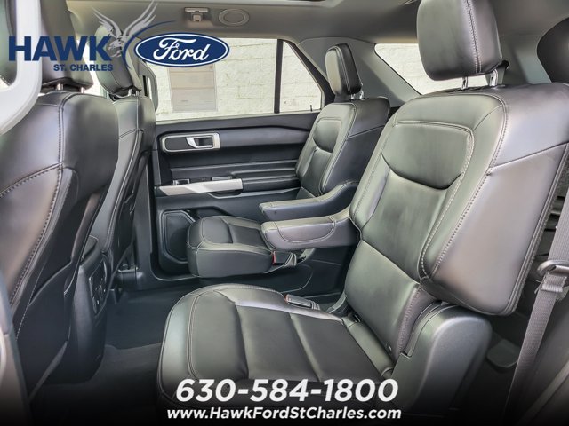 Certified 2023 Ford Explorer XLT w/ Equipment Group 202A AWD/4WD image 10