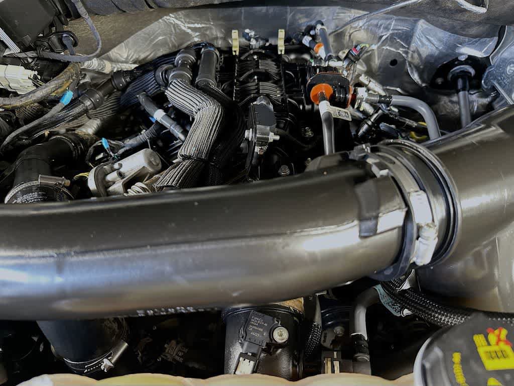 Certified 2024 Ford Expedition XLT RWD image 9