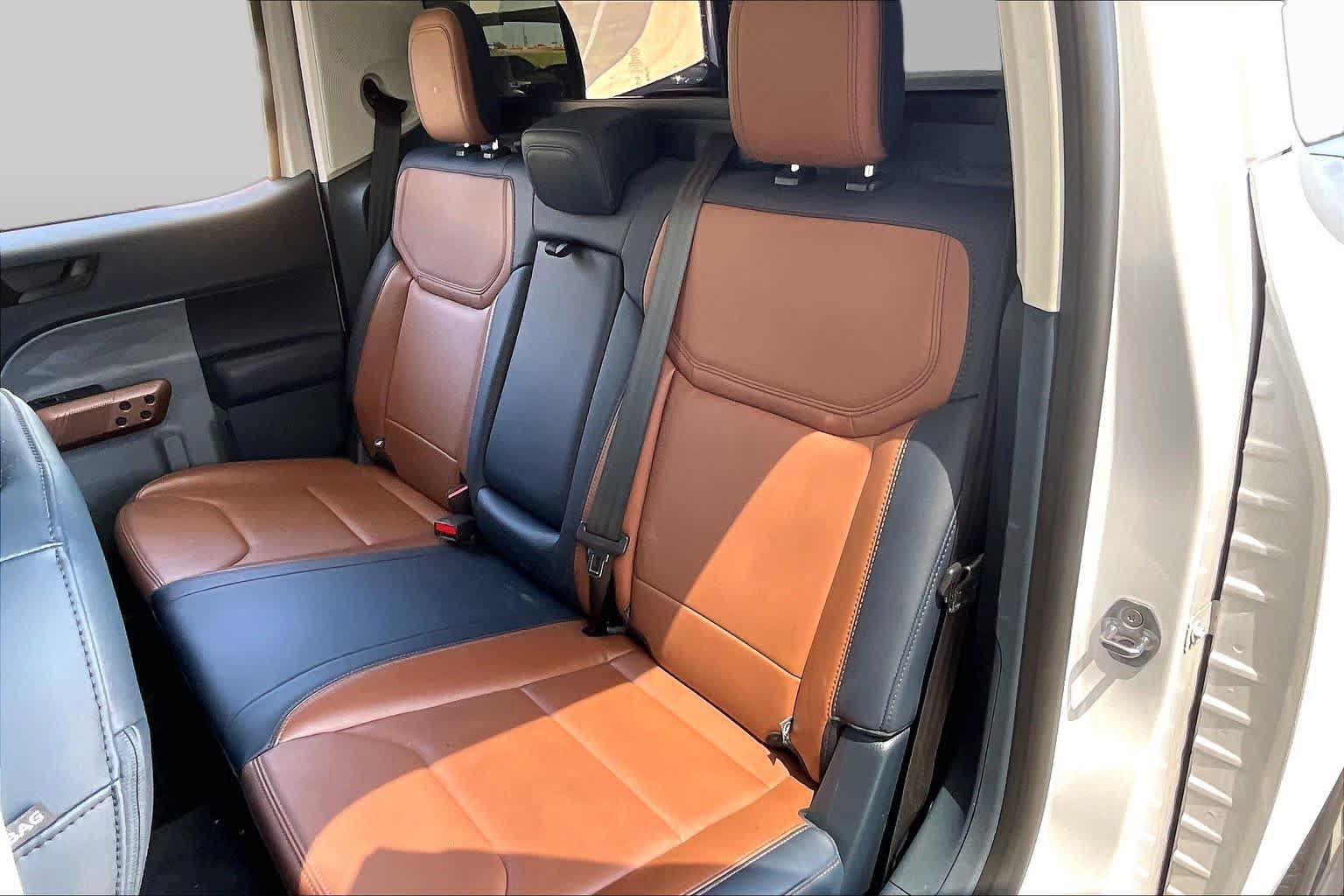 Certified 2022 Ford Maverick Lariat w/ Lariat Luxury Package AWD/4WD image 40