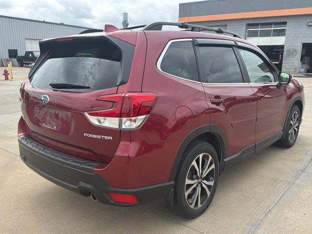 Used 2020 Subaru Forester Limited w/ Popular Package #3 AWD/4WD image 4