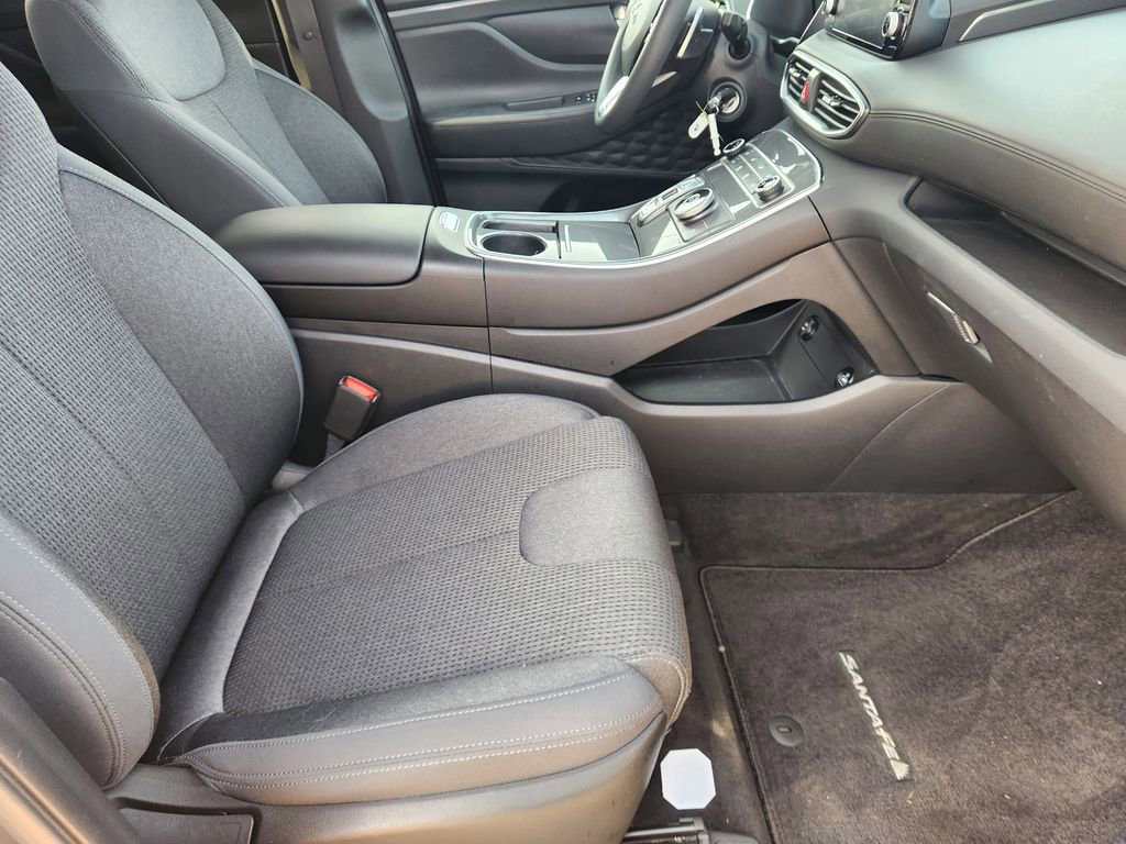 Used 2022 Hyundai Santa Fe SE image 13
