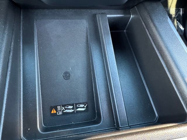 Used 2021 Chevrolet Silverado 1500 High Country w/ Technology Package AWD/4WD image 30