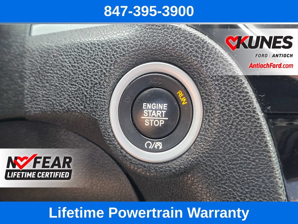 Used 2019 Chrysler 300 S AWD/4WD image 37