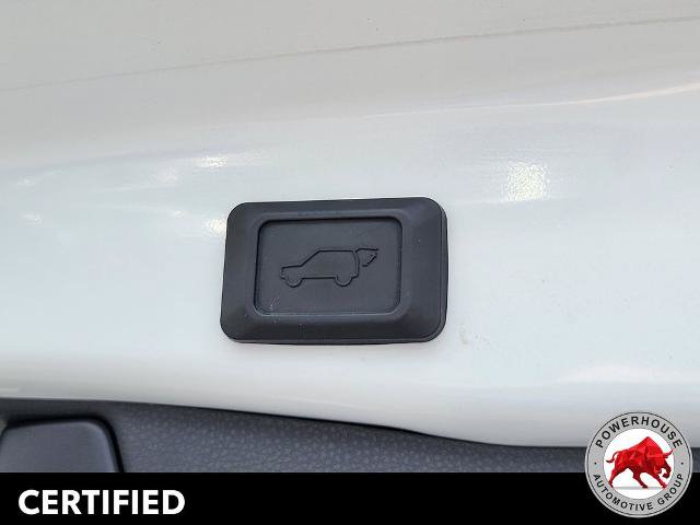 Used 2023 Toyota RAV4 XLE w/ Convenience Package FWD image 15
