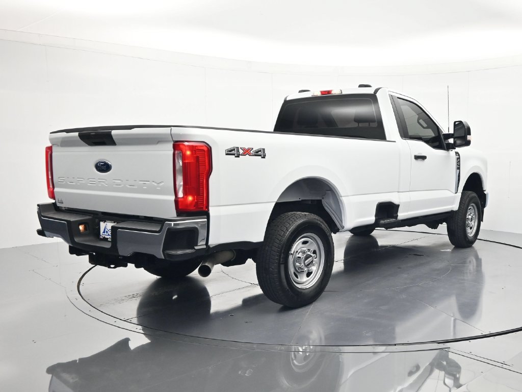 Certified 2025 Ford F250 XL w/ XL Driver Assist Package AWD/4WD image 5