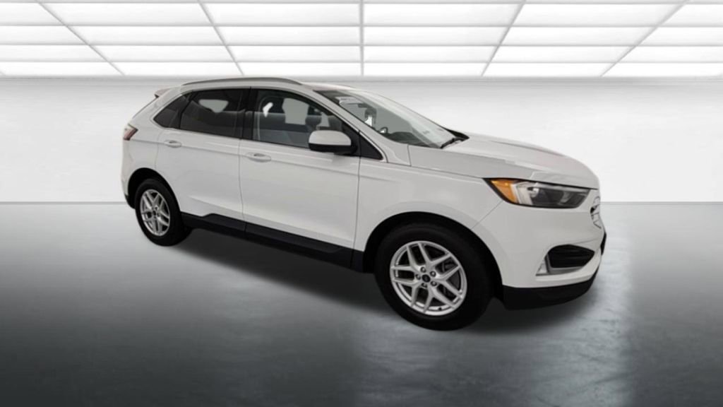 Certified 2022 Ford Edge SEL w/ Convenience Package image 10