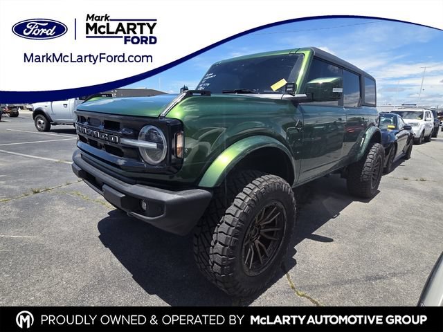Certified 2025 Ford Bronco Outer Banks AWD/4WD image 1