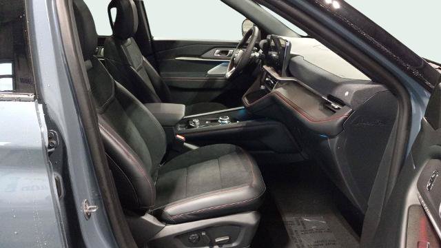 Certified 2025 Ford Explorer ST AWD/4WD image 18