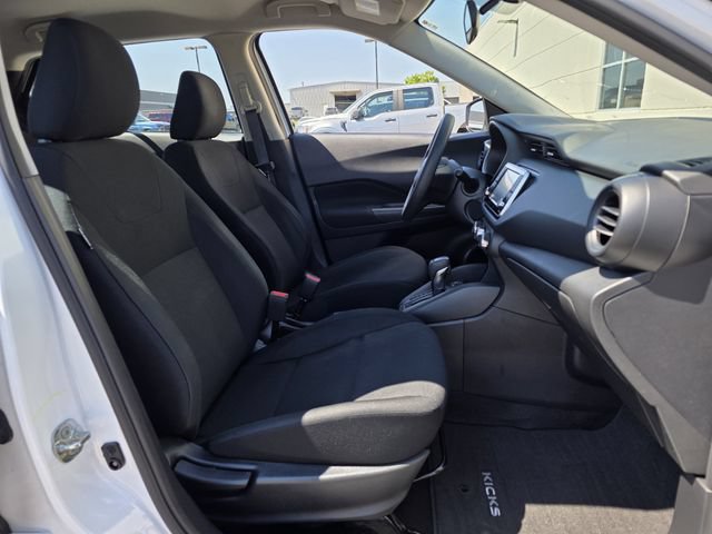 Used 2024 Nissan Kicks S FWD image 27