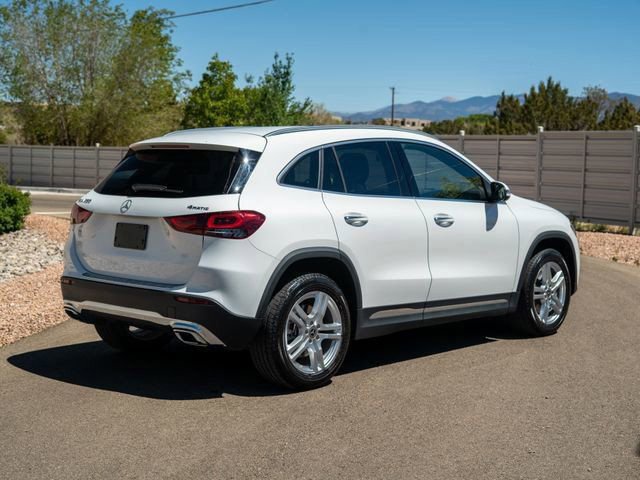 Used 2021 Mercedes-Benz GLA 250 4MATIC image 4