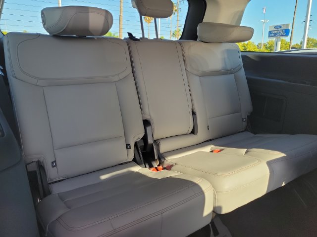 Certified 2025 Ford Expedition Active RWD image 19