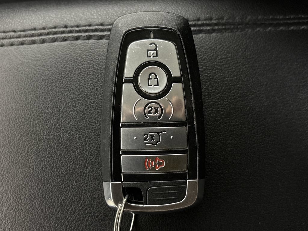 Certified 2023 Ford Edge SEL w/ Convenience Package AWD/4WD image 32
