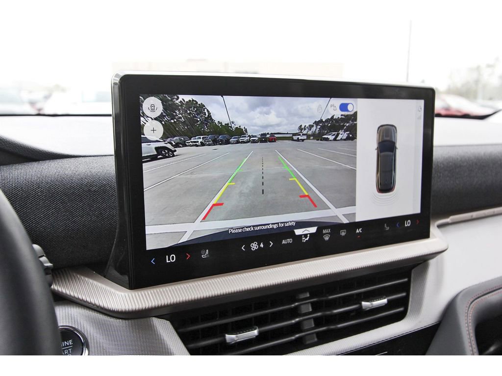 Certified 2025 Ford Explorer Active w/ Active Comfort Package image 24