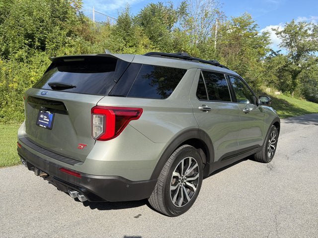 Certified 2020 Ford Explorer ST w/ Premium Technology Package AWD/4WD image 3