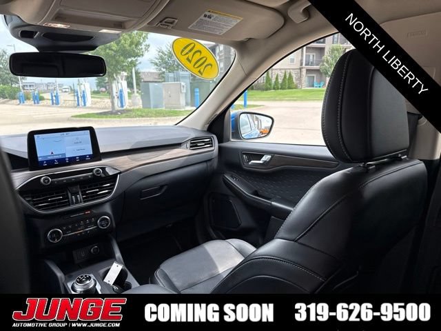 Certified 2020 Ford Escape Titanium AWD/4WD image 20