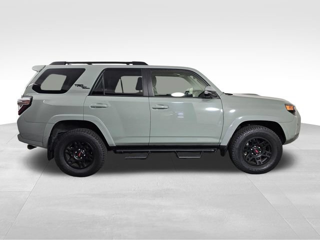 Used 2023 Toyota 4Runner TRD Off-Road Premium w/ Off Road Premium Plus Package AWD/4WD image 8